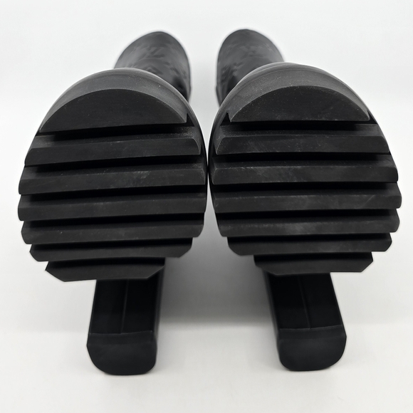 Louis Vuitton Star Trail Ankle Boot - Picture 13 of 15